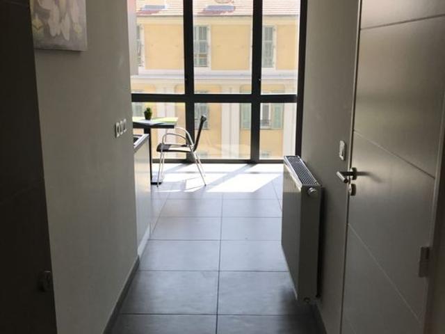 Appartement 1 pièce, 24 m² à louer à Nice 06000