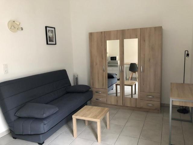 Appartement 1 pièce, 24 m² à louer à Avignon 84000