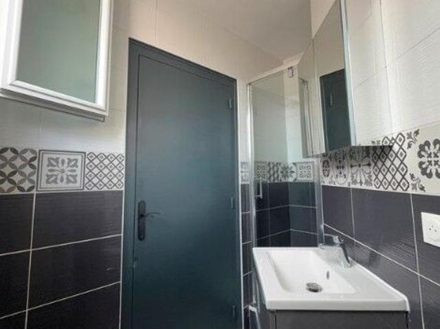 Appartement 1 pièce, 24 m² à louer à Bordeaux 33000