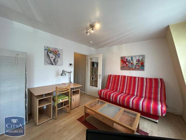Appartement 1 pièce, 24 m² à louer à Cambrai 59400