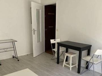 Appartement 1 pièce, 24 m² à louer à Clamart 92140