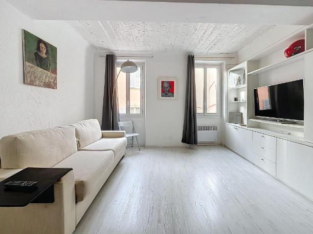 Appartement 1 pièce, 24 m² à louer à Le Cannet 06110