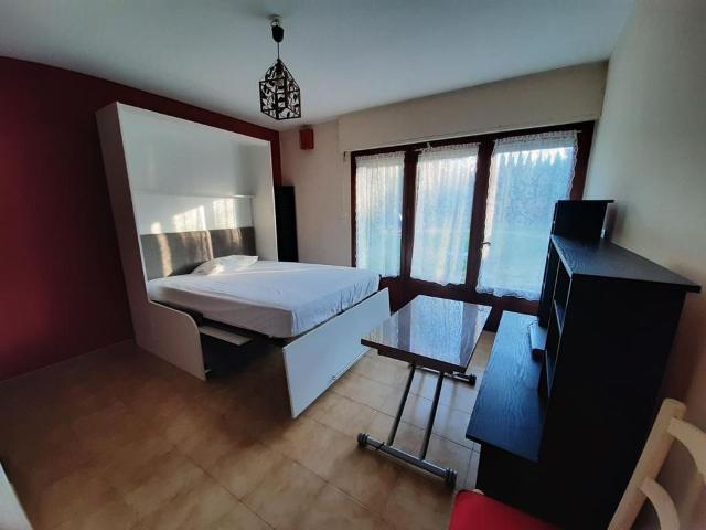 Appartement 1 pièce, 24 m² à louer à Le Thor 84250