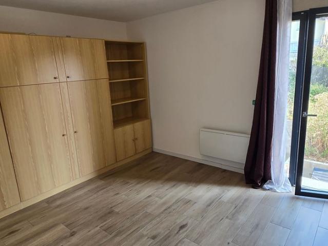 Appartement 1 pièce, 24 m² à louer à Les Essarts le Roi 78690