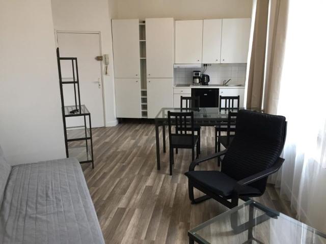 Appartement 1 pièce, 24 m² à louer à Lille 59000