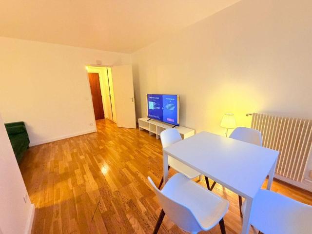 Appartement 1 pièce, 24 m² à louer à Paris 14 75014