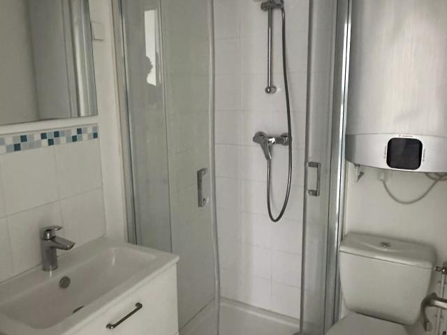 Appartement 1 pièce, 24 m² à louer à Périgny 94520
