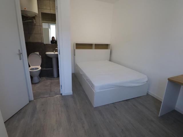 Appartement 1 pièce, 24 m² à louer à Reims 51100
