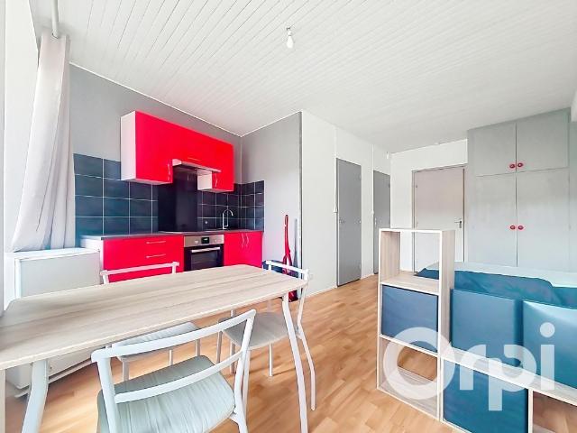 Appartement 1 pièce, 24 m² à louer à Saint Flour 15100