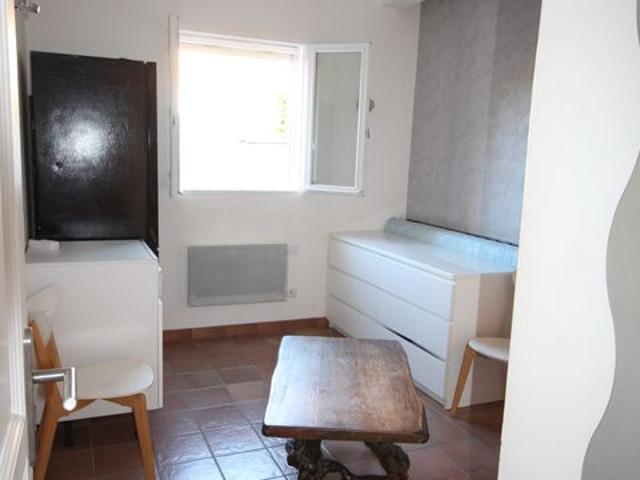 Appartement 1 pièce, 24 m² à louer à Sausset les Pins 13960