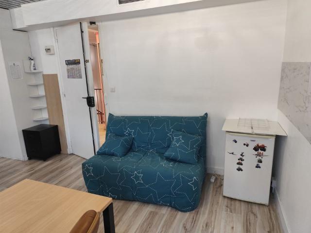 Appartement 1 pièce, 25 m² à louer à Marseille 6 13006