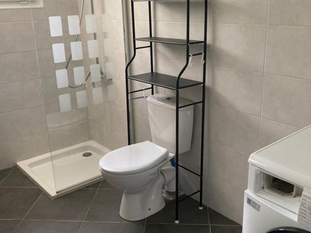 Appartement 1 pièce, 25 m² à louer à Nîmes 30000