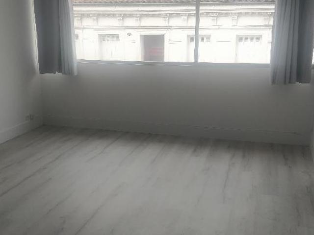 Appartement 1 pièce, 25 m² à louer à Bordeaux 33000