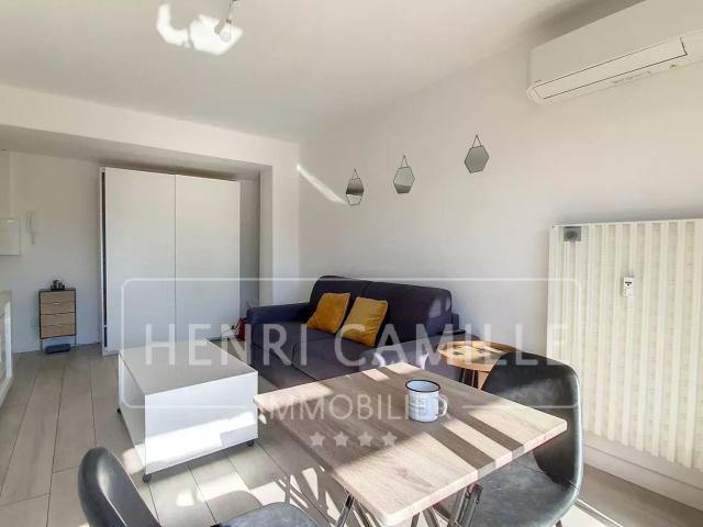 Appartement 1 pièce, 25 m² à louer à Cannes 06400