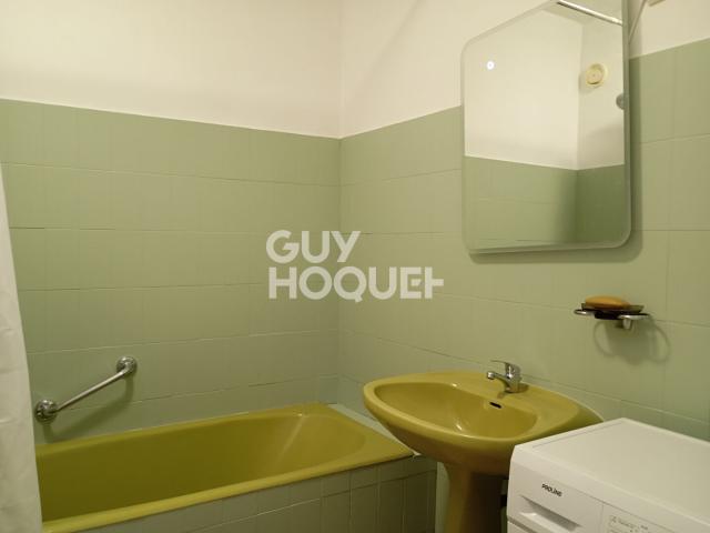 Appartement 1 pièce, 25 m² à louer à Carpentras 84200