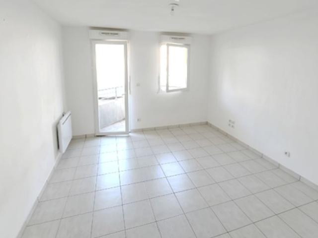 Appartement 1 pièce, 25 m² à louer à Champcevinel 24750