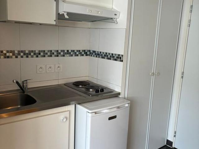 Appartement 1 pièce, 25 m² à louer à Créteil 94000