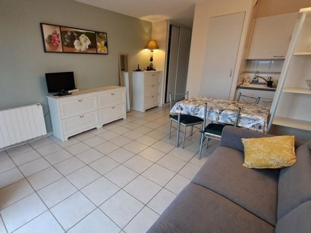 Appartement 1 pièce, 25 m² à louer à La Rochelle 17000