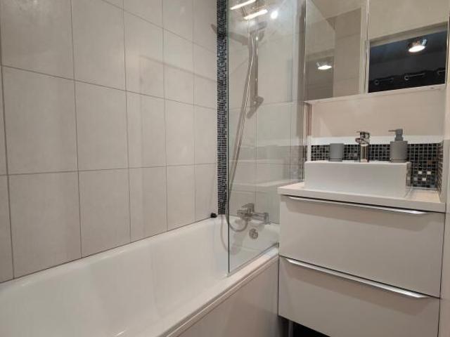 Appartement 1 pièce, 25 m² à louer à La Seyne sur Mer 83500