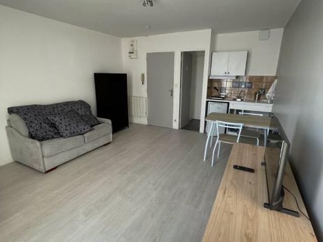 Appartement 1 pièce, 25 m² à louer à Langres 52200