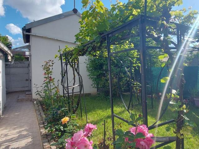 Appartement 1 pièce, 25 m² à louer à Stains 93240