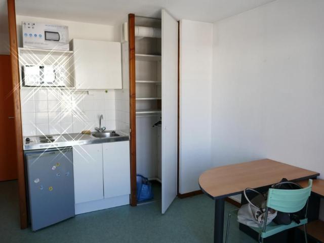 Appartement 1 pièce, 25 m² à louer à Saint Étienne 42000