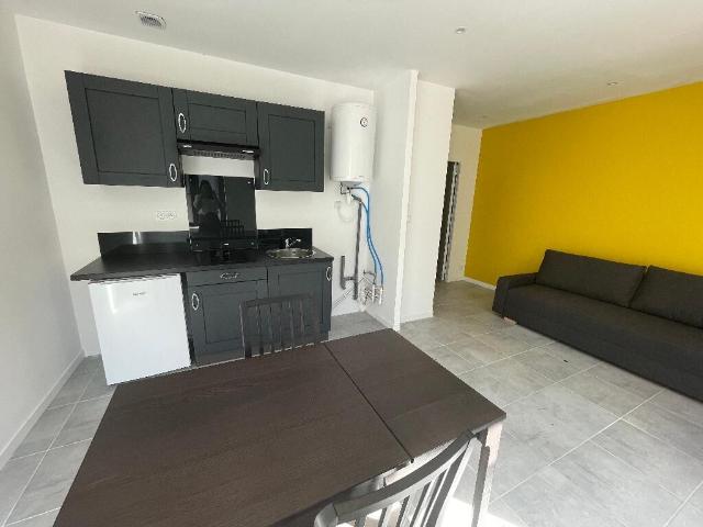 Appartement 1 pièce, 25 m² à louer à Saint Étienne 42000