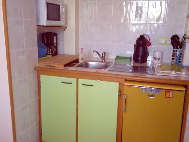 Appartement 1 pièce, 25 m² à louer à Vailhauquès 34570