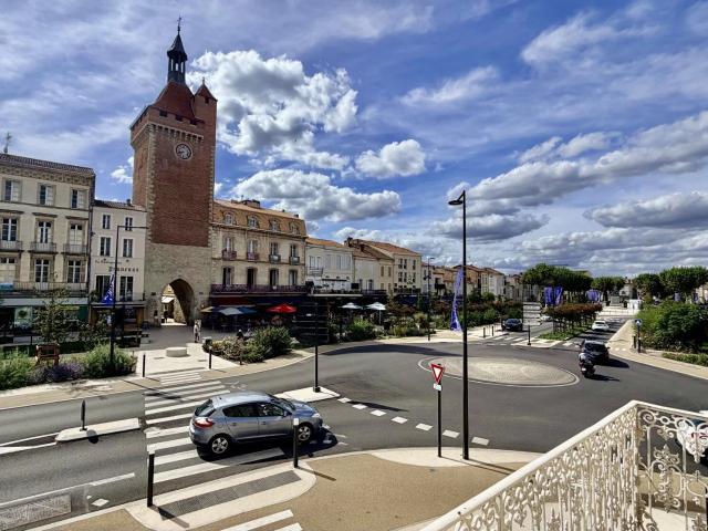T1 BIS MEUBLÉ 25 M² REFAIT À NEUF – EMPLACEMENT RECHERCHÉ