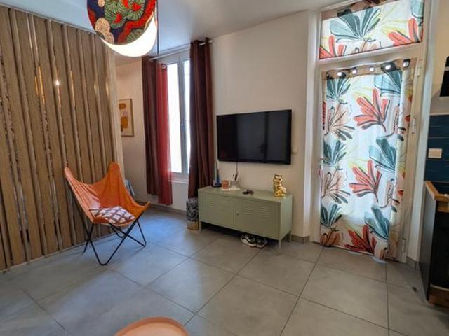 Appartement 1 pièce, 26 m² à louer à Nîmes 30000
