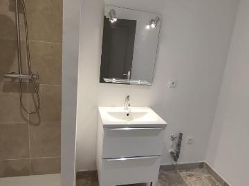 Appartement 1 pièce, 26 m² à louer à Bagnols sur Cèze 30200