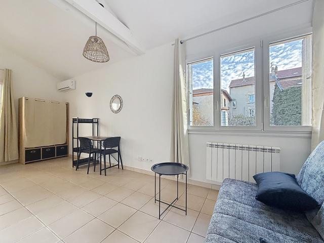 Appartement 1 pièce, 26 m² à louer à Bourgoin Jallieu 38300