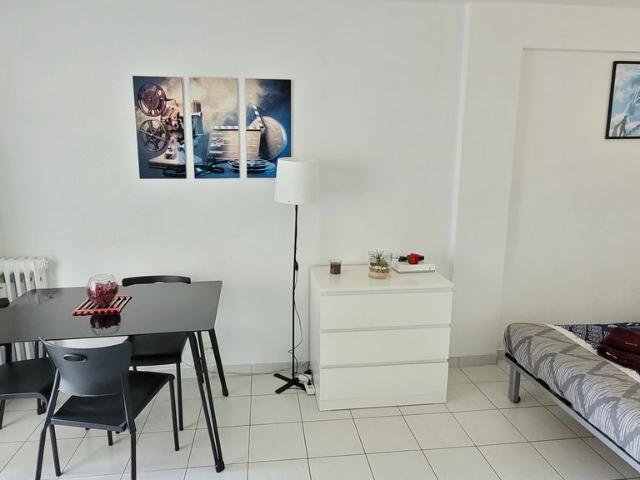 Appartement 1 pièce, 26 m² à louer à Cannes 06150
