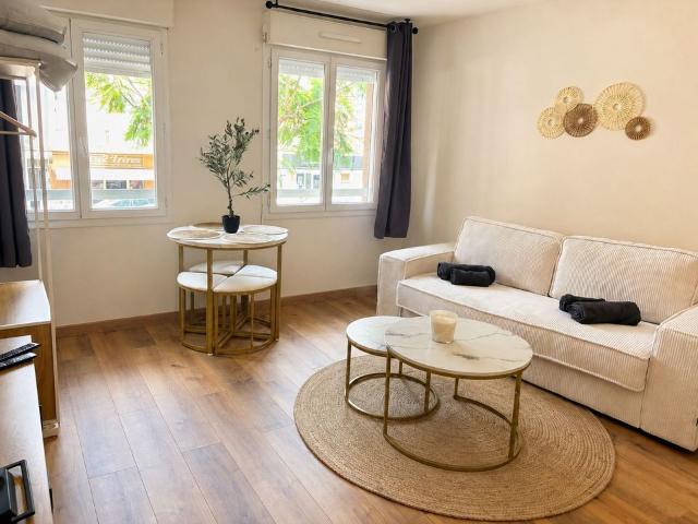 Appartement 1 pièce, 26 m² à louer à Cannes 06150