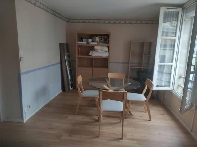 Appartement 1 pièce, 26 m² à louer à La Rochelle 17000