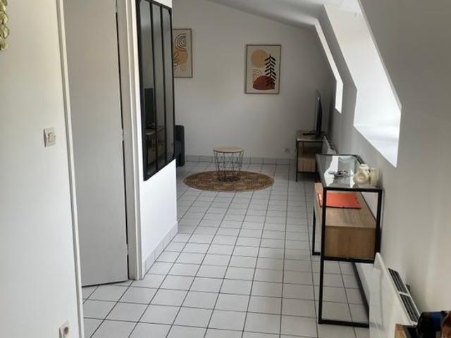 Appartement 1 pièce, 26 m² à louer à L'Isle Adam 95290