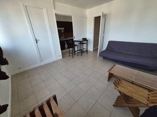 Appartement 1 pièce, 26 m² à louer à Sens 89100