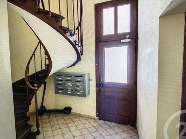 Appartement 1 pièce, 26 m² à louer à Sens 89100