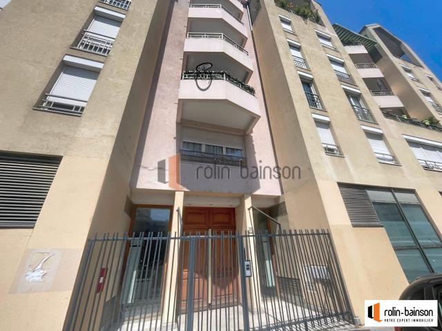 Appartement 1 pièce 27 m²