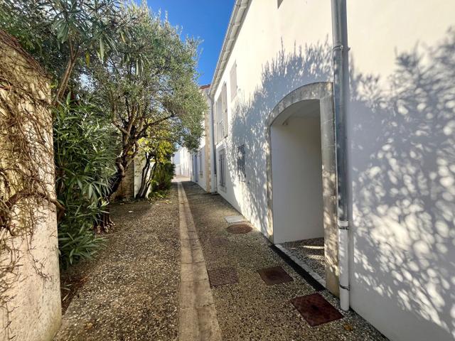 Appartement 1 pièce 27 m²