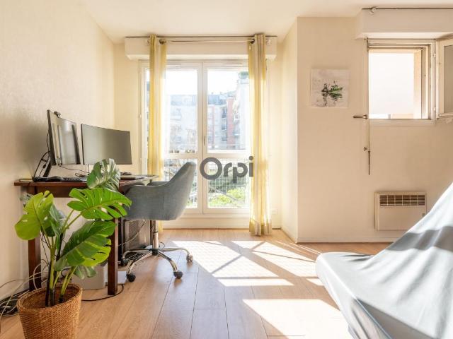 Studio 27 m²