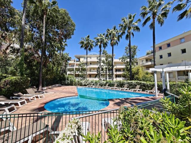 Appartement 1 pièce 27 m²