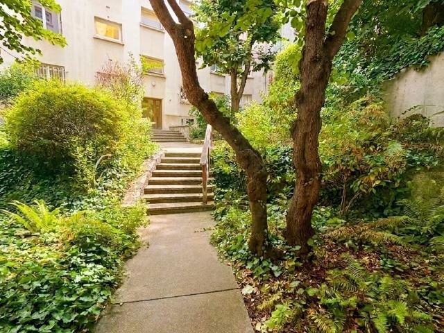 Appartement 1 pièce 27 m²