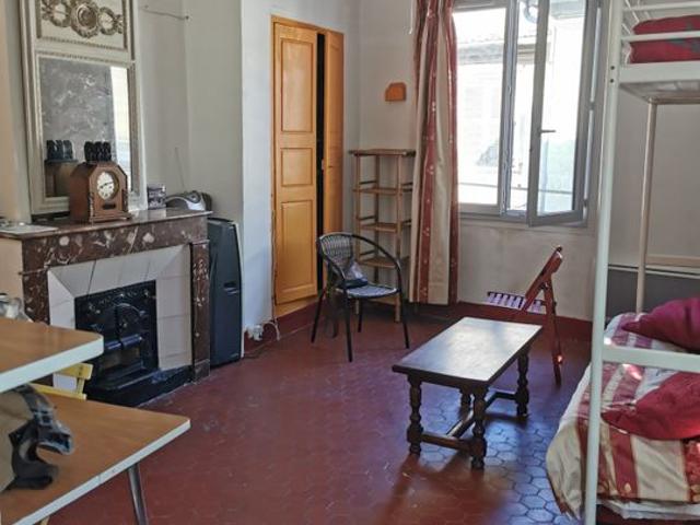 Appartement 1 pièce, 27 m² à louer à Avignon 84000