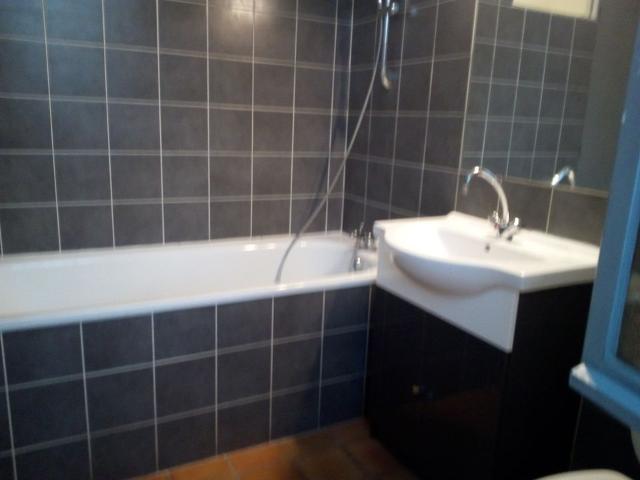 Appartement 1 pièce, 27 m² à louer à Arles 13104