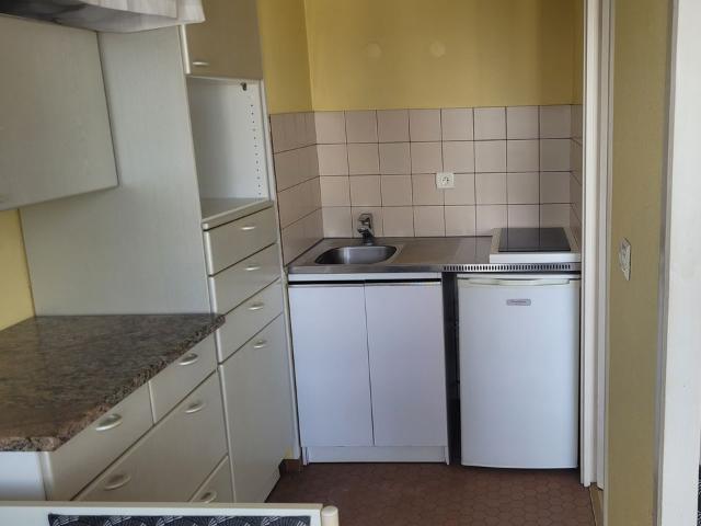 Appartement 1 pièce, 27 m² à louer à Bordeaux 33000