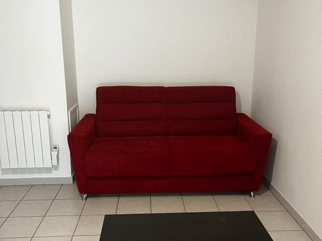 Appartement 1 pièce, 27 m² à louer à Dijon 21000