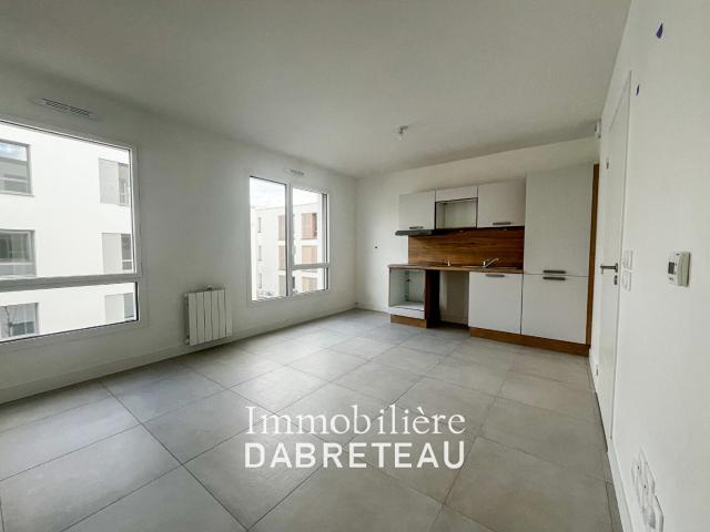 Appartement 1 pièce, 27 m² à louer à Lyon 9 69009