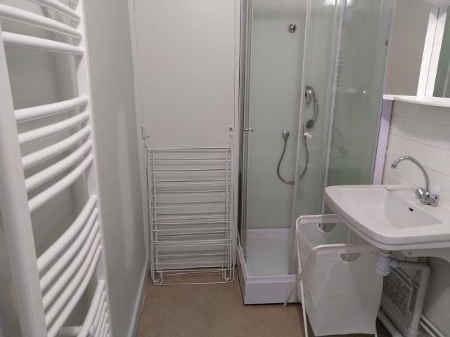 Appartement 1 pièce, 27 m² à louer à Le Puy en Velay 43000