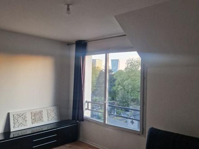 Appartement 1 pièce, 27 m² à louer à Lille 59000